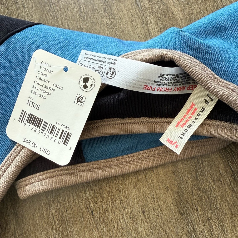 NWT Free People Movement Blow Your Mind Black and Blue Sports Bra Size XS - Picture 5 of 8